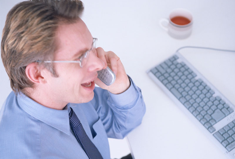 電話での応対に気を配ろう